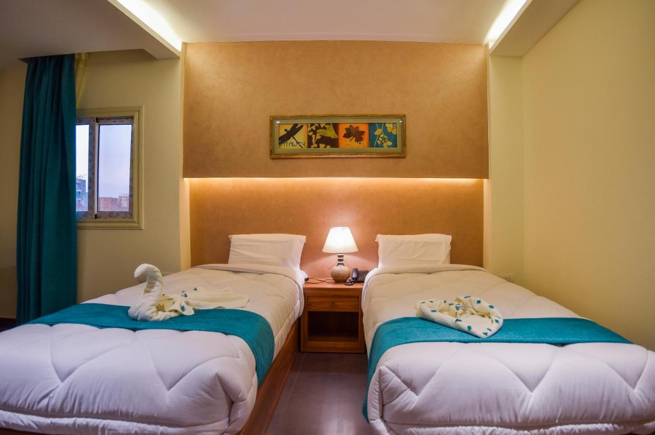 New Pyramid Quen Hotel 开罗 外观 照片